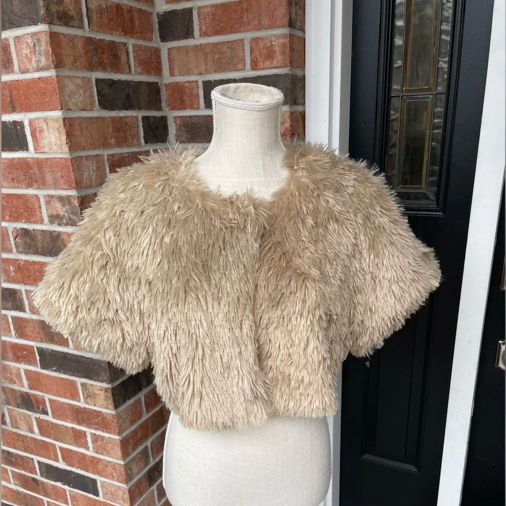NY Collection Cropped‎ Jacket Faux Fur Tan Shrug